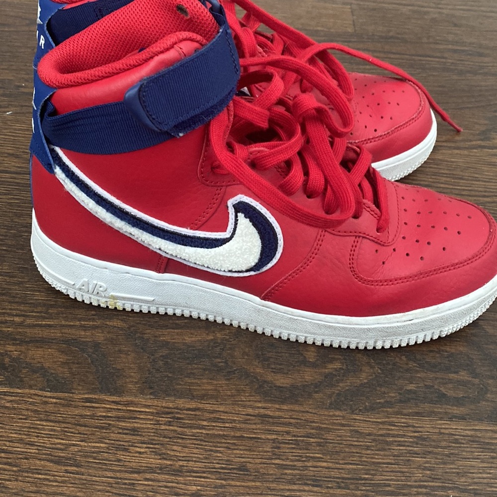 Nike Air Force 1